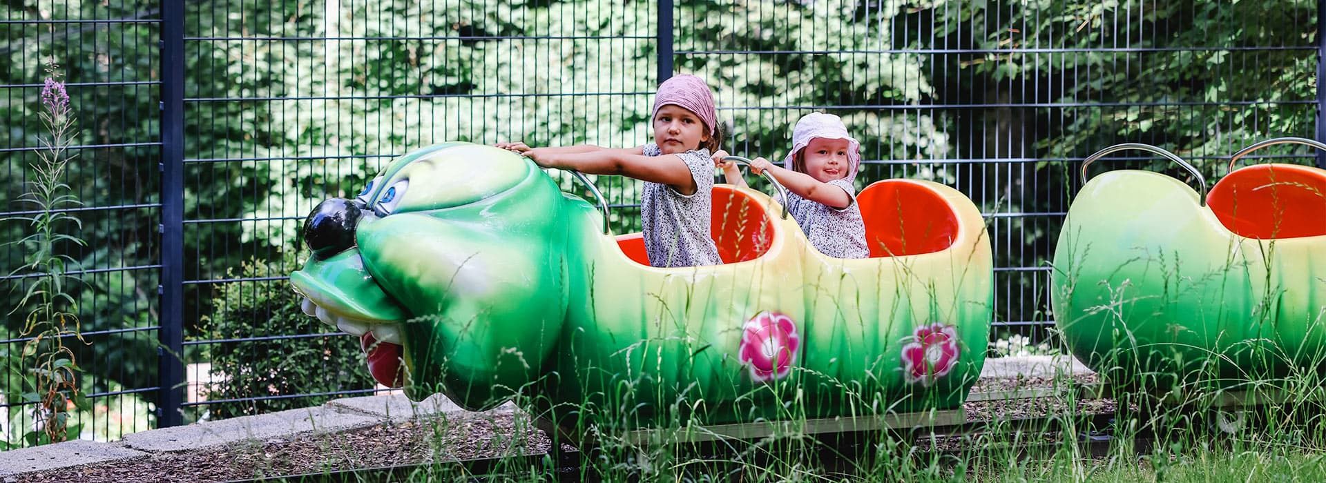 Raupenbahn im Traumland fahren